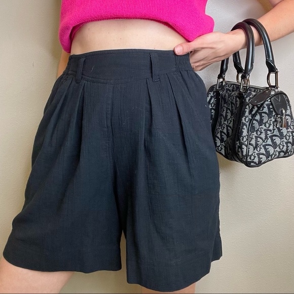 Vintage 90s black cotton gauze pleat front longline pull-on mom shorts LizWear S - Picture 17 of 17